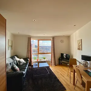 Leeds Dock Apartment Leeds (West Yorkshire)