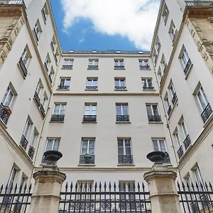 Center Of By Prestige Apartment Paris