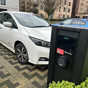  Apartment Vick's House With Parking And Ev Chrgr